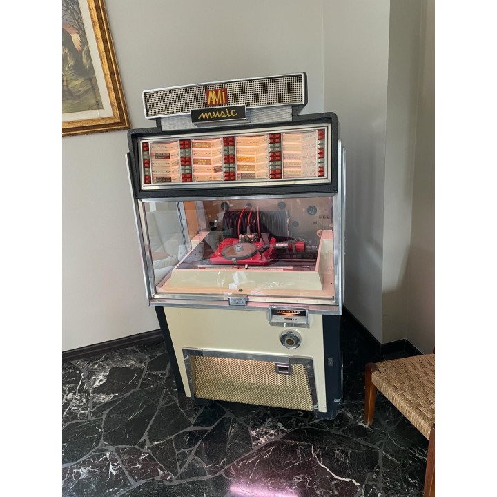 Ami Rowe Jukebox Ami Rowe Rowe AMI modello F 40 Condizione: visto e piaciuto 4 Rowe AMI modello F-40 jukebox Rowe AMI modello F 