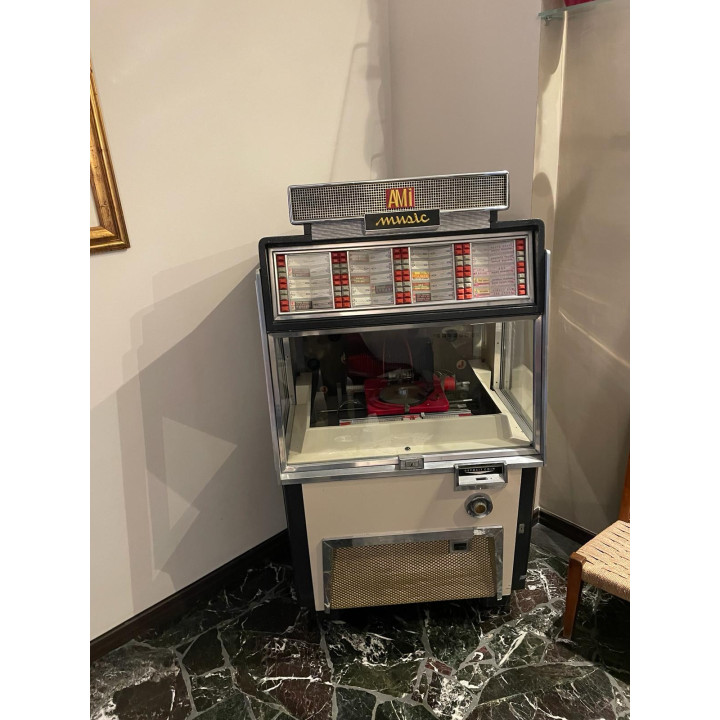 Ami Rowe Jukebox Ami Rowe Rowe AMI modello F 40 Condizione: visto e piaciuto 5 Rowe AMI modello F-40 jukebox Rowe AMI modello F 