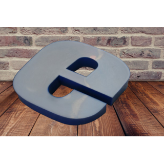 Italiano (Italian) [product.brand]LETTERA E INSEGNA LUMINOSA VINTAGE MODERNARIATO INDUSTRIAL 1 Insegne o lettere [product.weight