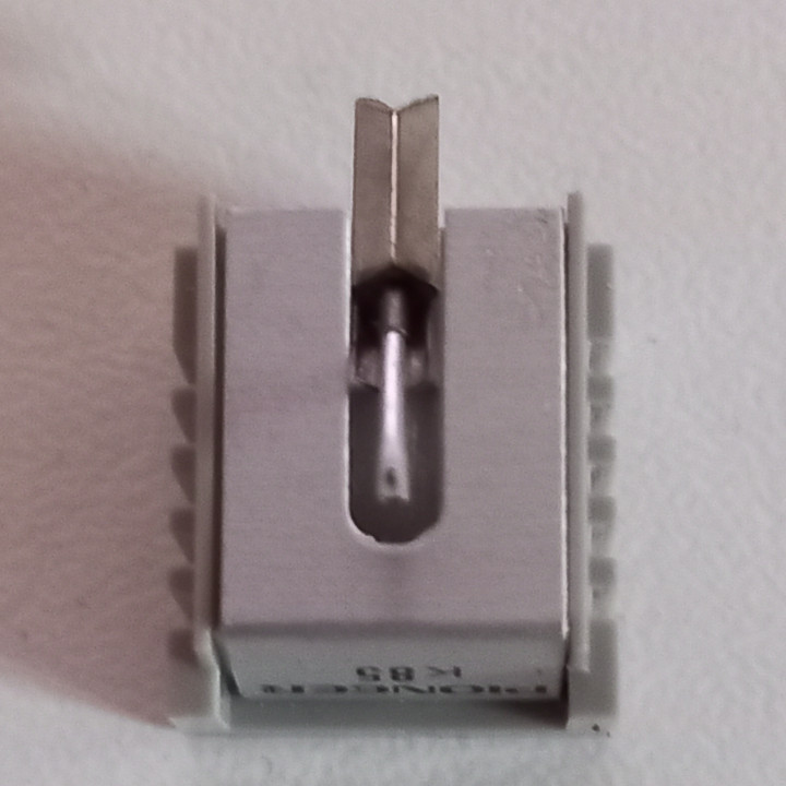 Italiano (Italian) [product.brand]Puntina PIONEER PN-K85 2 Puntine per Jukebox e giradischi [product.weight]2 Shop I'm Jukebox i