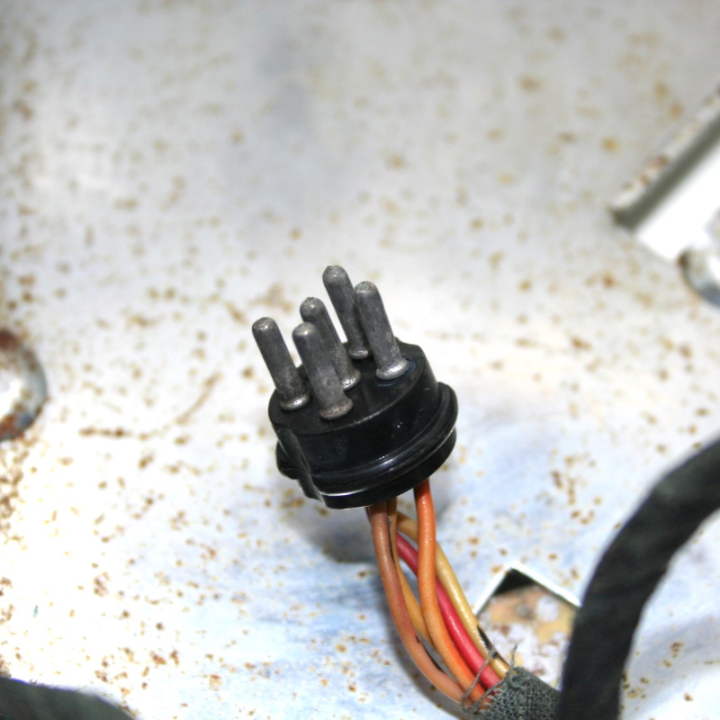 Wurlitzer Parti di ricambi Wurlitzer Telaio porta gettoniera per Jukebox Wurlitzer Condizione: visto e piaciuto 4 Telaio porta g