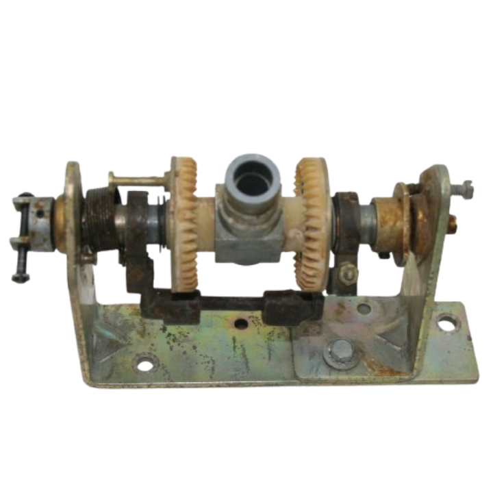 Wurlitzer Parti di ricambi Wurlitzer Gruppo ingranaggi per archetto del carosello jukebox wurlitzer Condizione: visto e piaciuto