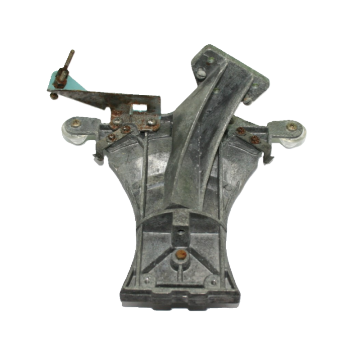 Wurlitzer Parti di ricambi Wurlitzer Montaggio della guida per dischi Wurlitzer 2100 Condizione: visto e piaciuto 2 Montaggio de