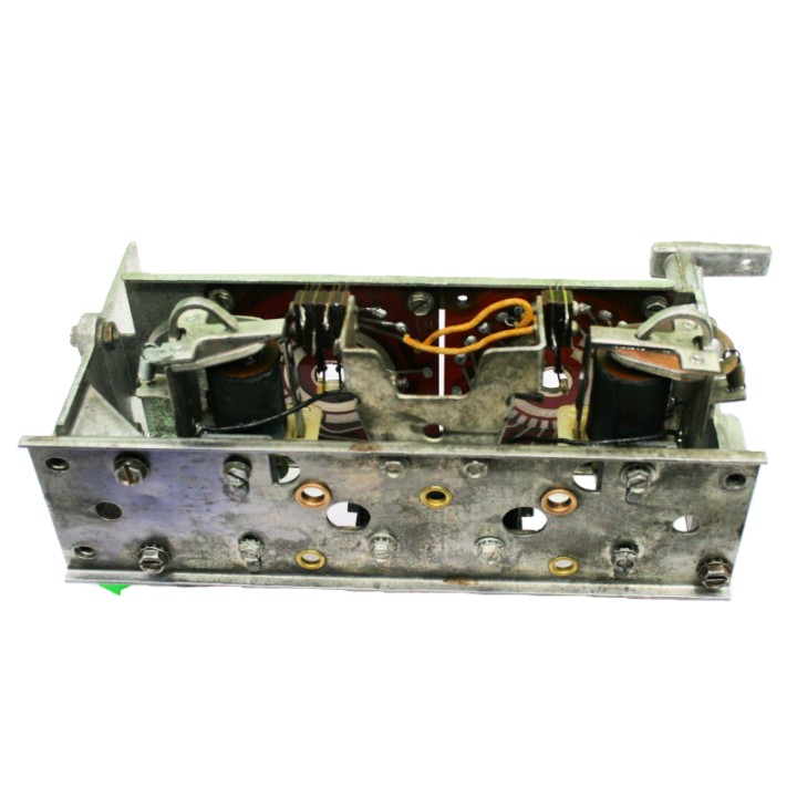 Ami Rowe Parti di ricambio Ami Rowe Unità di impulsi Ami rowe Condizione: visto e piaciuto 3 Unità di impulsi Ami rowe Unità di