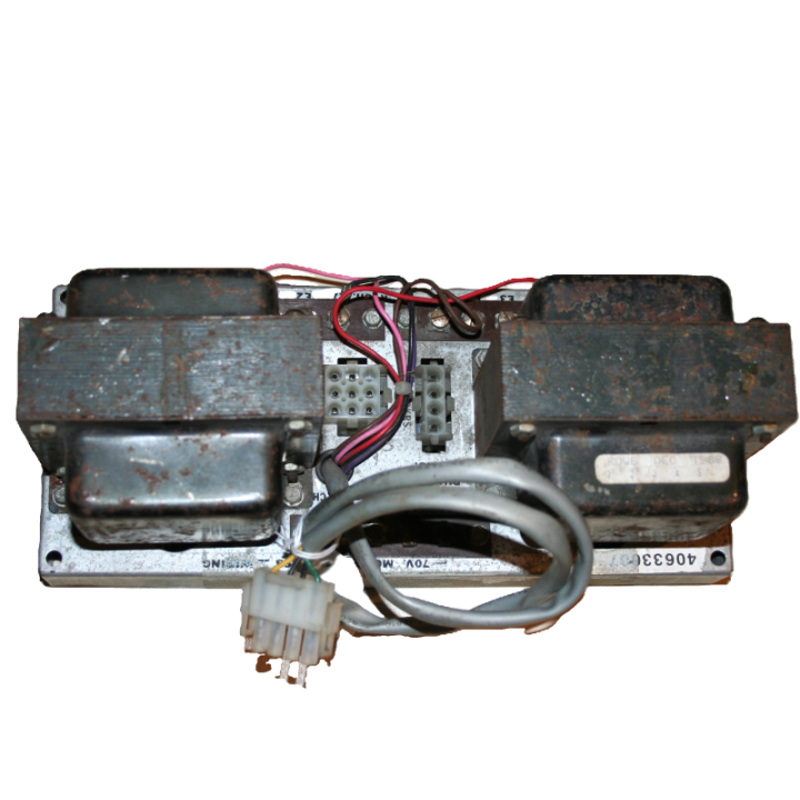 Ami Rowe Parti di ricambio Ami Rowe UNITÀ DI USCITA ALTOPARLANTI modello 4-06336-06 Condizione: visto e piaciuto 2 UNITÀ DI USCI