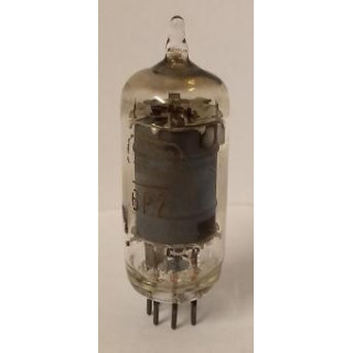 Philips Valvole Philips Valvola 6P2 Condizione: visto e piaciuto 1 Valvola 6P2 Valvola 6P2 Stato:Italy Produttore: Magnadyne Rad