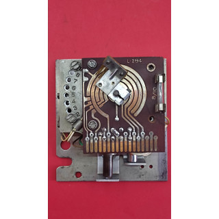 Ami Rowe Parti di ricambio Ami Rowe Unità di credito Rowe-Ami L2194 Condizione: Non testato 1 Unità di credito Rowe-Ami L2194 Un