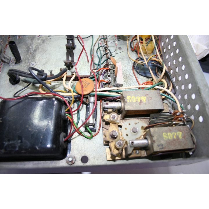 Italiano (Italian) Seeburg Seeburg SCC3- H5,C,Cent. contr. a st. solid,Seeburg, non testato 8 Parti di ricambio Seeburg [product