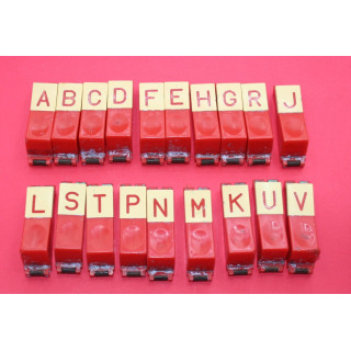 Seeburg Parti di ricambio Seeburg Pulsante Seeburg 201 (Lettere) Condizione: Ricondizionato 1 Pulsante Seeburg 201 (lettere) Pul