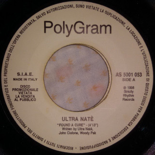 Italiano (Italian) [product.brand]8290208-2023-10-23-13-27-58 1 Vendita Vinili [product.weight]1 Shop I'm Jukebox iamjukebox.it