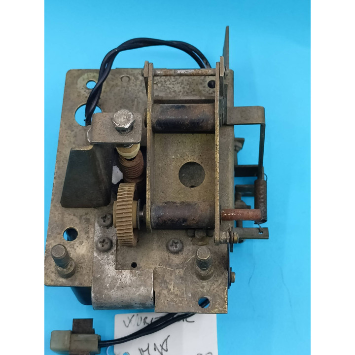 Wurlitzer Parti di ricambi Wurlitzer Motore Wurlitzer 2600 2700 2800 Gruppo motore Condizione: visto e piaciuto 5 Motore Wurlitz