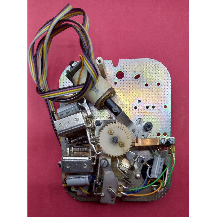 Wurlitzer Parti di ricambi Wurlitzer Unità di credito jukebox Wurlitzer 4487 Condizione: Usato 3 Unità di credito jukebox Wurlit