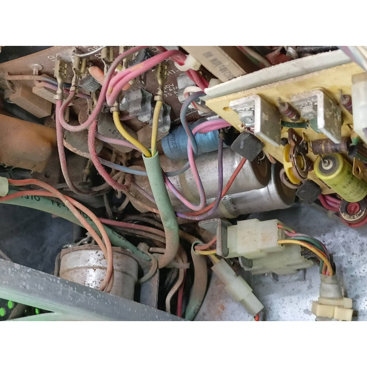 Italiano (Italian) Rock Ola Amplificatore JUKEBOX ROCK-OLA 429 5 Parti di ricambio Rock ola [product.weight]5 Shop I'm Jukebox i