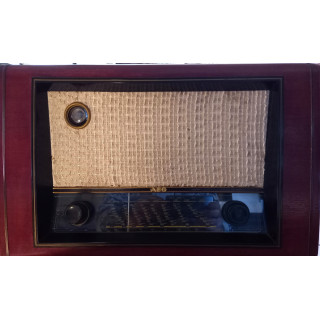 Idea regalo Radio Valvolari AEG 42 WU / K Condizione: Ricondizionata 1 AEG 42 WU / K Principio generale Supereterodina (in gener