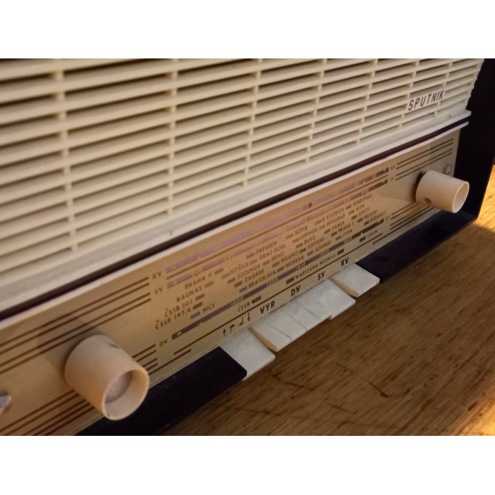 Italiano (Italian) [product.brand]Tesla, 320A, Sputnik 4 Radio Valvolari [product.weight]4 Shop I'm Jukebox iamjukebox.it [shipp