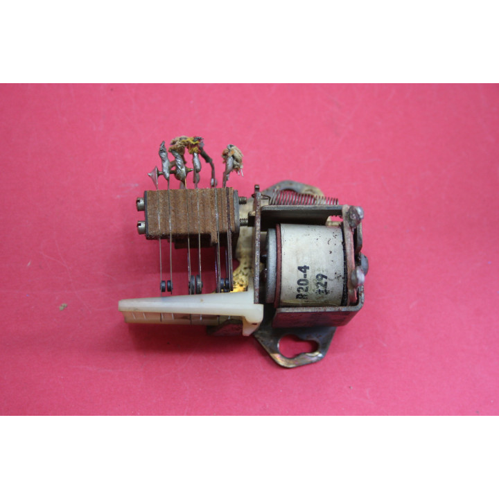 Assemblaggio doppi contatti di 1 lineea 3 unipolari 2 linea 2 contatti unipolari con Bobina R20-A 29 per Flipper Gottlieb