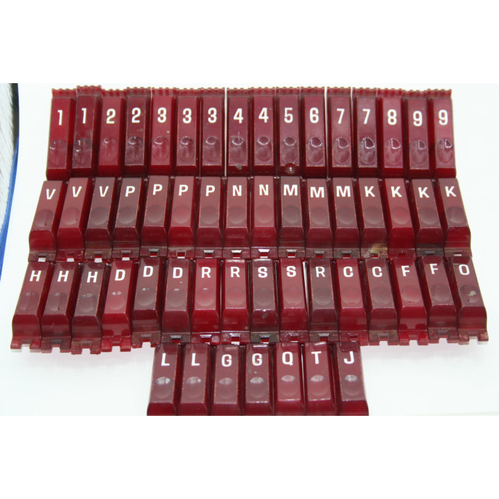 Ami Rowe Parti di ricambio Ami Rowe PULSANTE DI SELEZIONE ROSSO ROWE-AMI JAL, JEL E TROPICANA Condizione: Usato 1 Pulsante di se